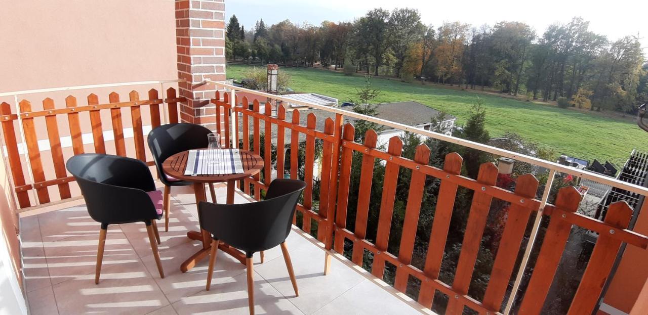 Three Apartment Františkovy Lázně Esterno foto