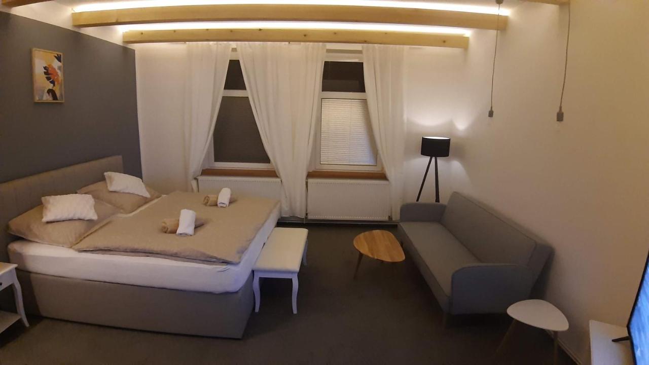 Three Apartment Františkovy Lázně Esterno foto